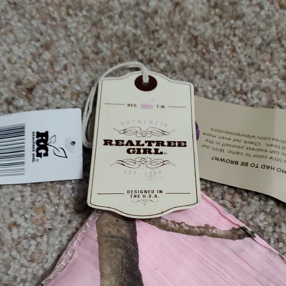 Mossy Oak Pink Camouflage Apron and Scarf - Picture 8 of 8